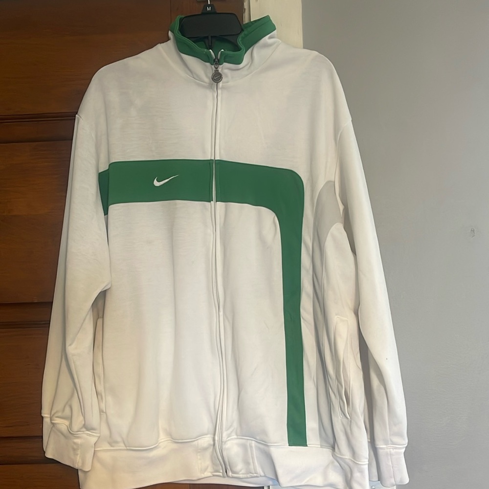 Men’s Nike zip up jacket